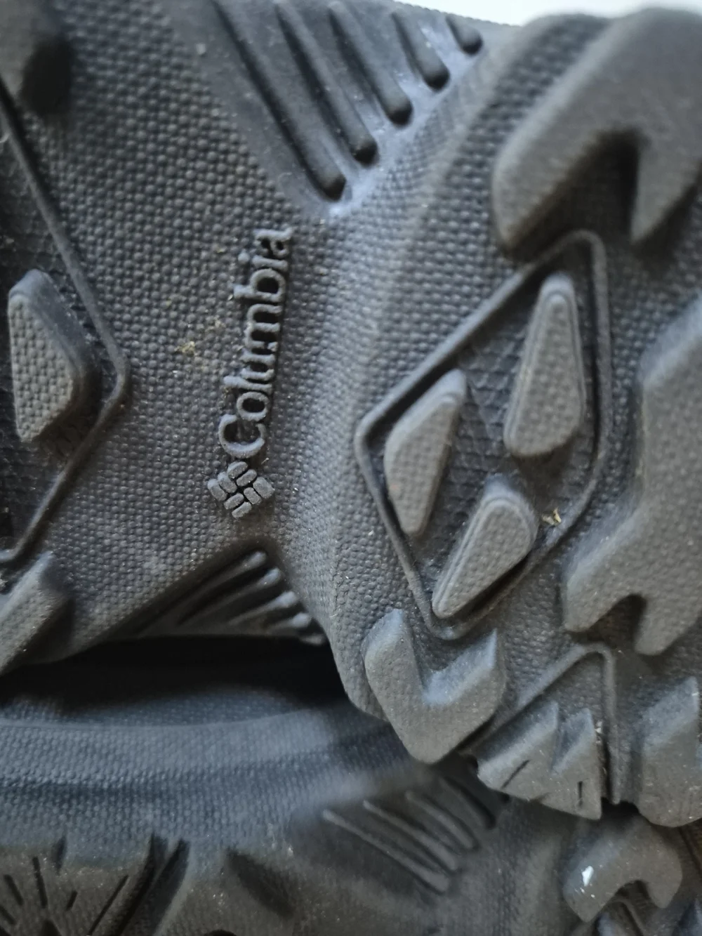 Authentic Columbia waterproof outdoor boots in Youth / Big Kids' Size 6.